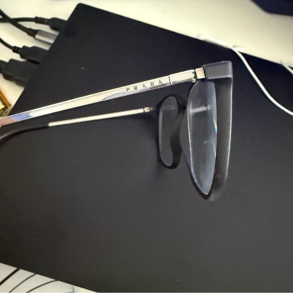 Prada glasses - Picture 3 of 3